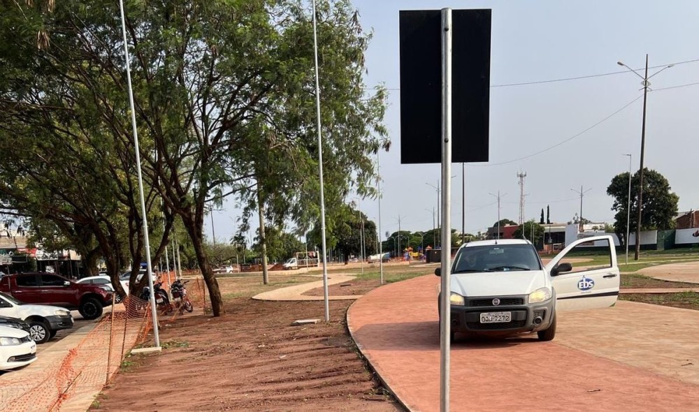 Fios elétricos são furtados na Linha Internacional