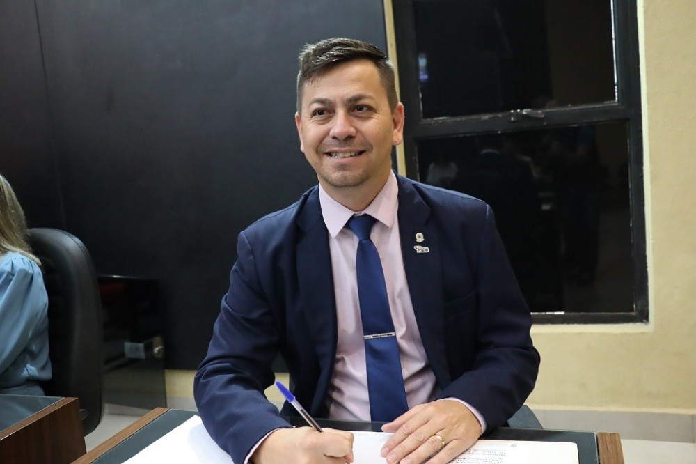 Ricardo Torraca pede reforma do Terminal Rodoviário de Ponta Porã