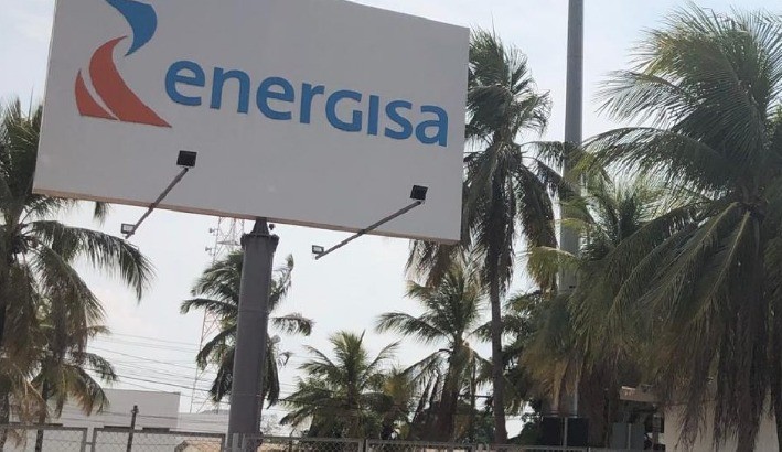 Justiça determina que Energisa comunique a suspensão de cobrança a clientes com energia solar