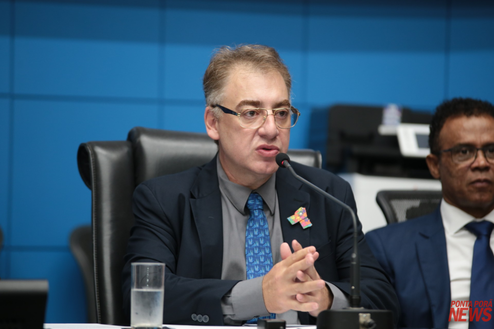 Projeto de lei de Neno Razuk propõe compensação ambiental por meio do plantio de árvores em novas edificações