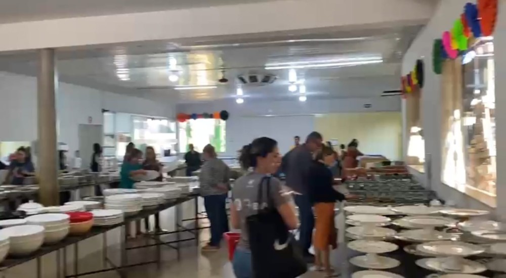 Feira de louças mostra amplia opções de presentes natalinos em Dourados