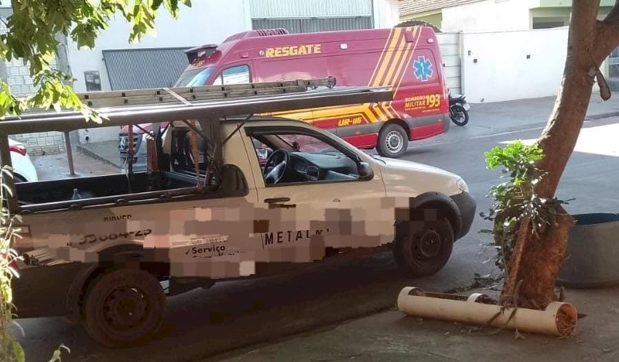 Homem infarta e morre dentro de banheiro
