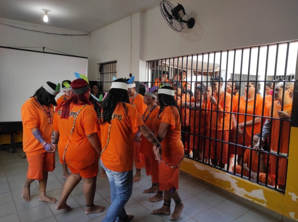 Projetos inovadores transformam realidade de indígenas privados de liberdade em MS