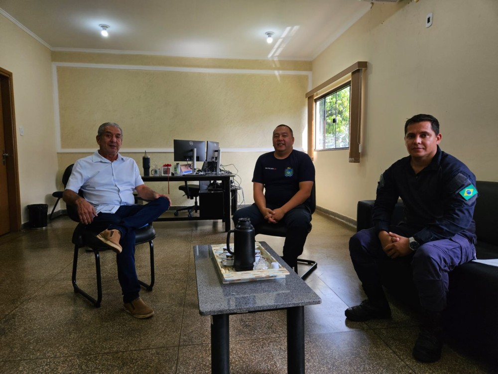 Reunião entre comandos reforça parceria e atuação das forças policiais na fronteira
