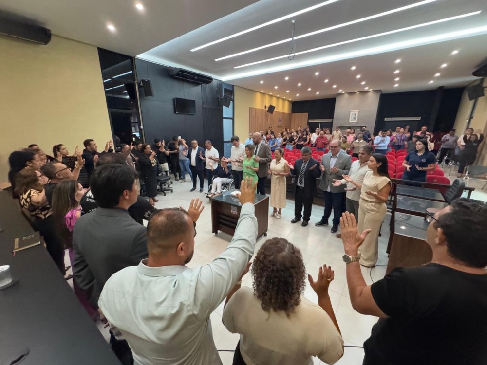 Câmara Municipal de Ponta Porã teve manhã de adoração e louvor