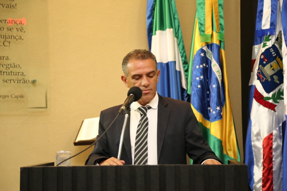 Vereador Vanderlei Avelino enfatiza qualidade no serviço público em Ponta Porã
