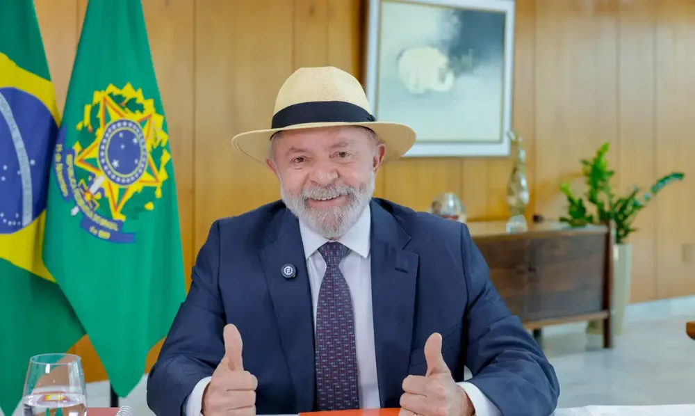 Aprovação de Lula cai a 24% e é a pior de todos os seus mandatos, aponta Datafolha