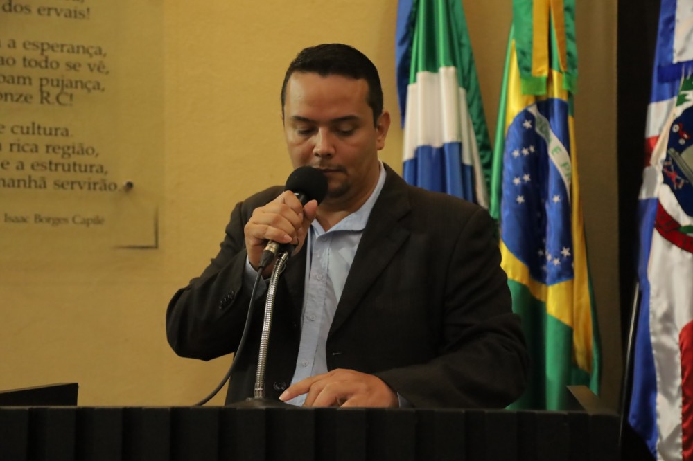 Edinho Quintana defende melhorias para as ruas de Sanga Puitã