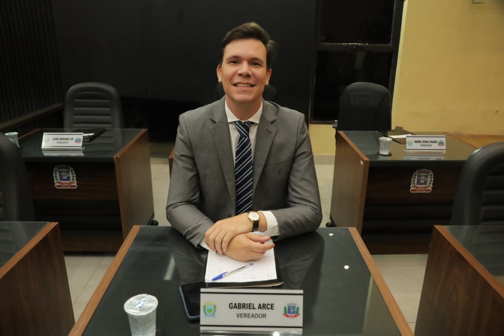 Gabriel Arce quer manutenção das linhas telefônicas de atendimento de urgência na cidade