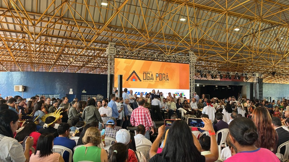 Sônia Guajajara destaca poços e entrega de caixas d'águas nas aldeias de Dourados