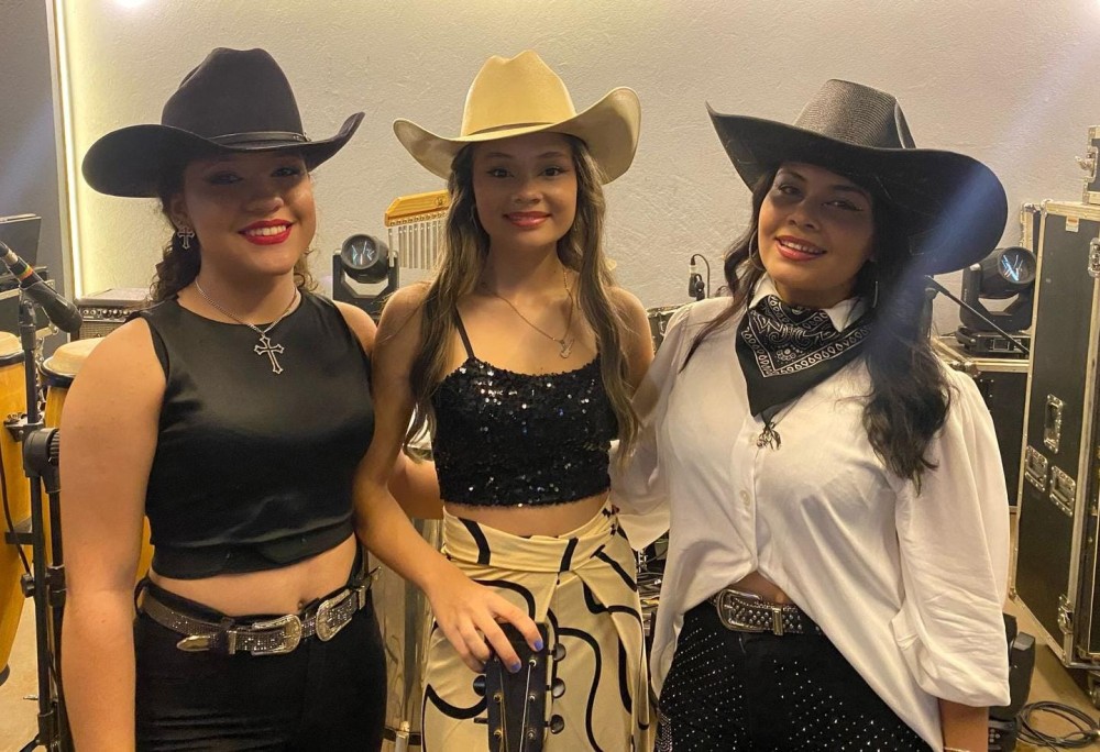 Império Sertanejo lança música no Spotify