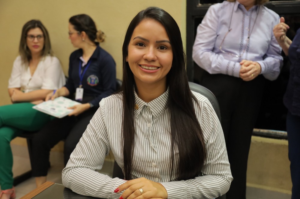 Natália Velasques solicita área de lazer e novo CEINF no Distrito de Nova Itamarati