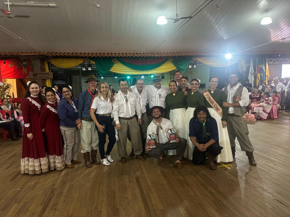 CTG Querência da Saudade é campeão com Xiru e terceiro com mirim em Rodeio de Dourados