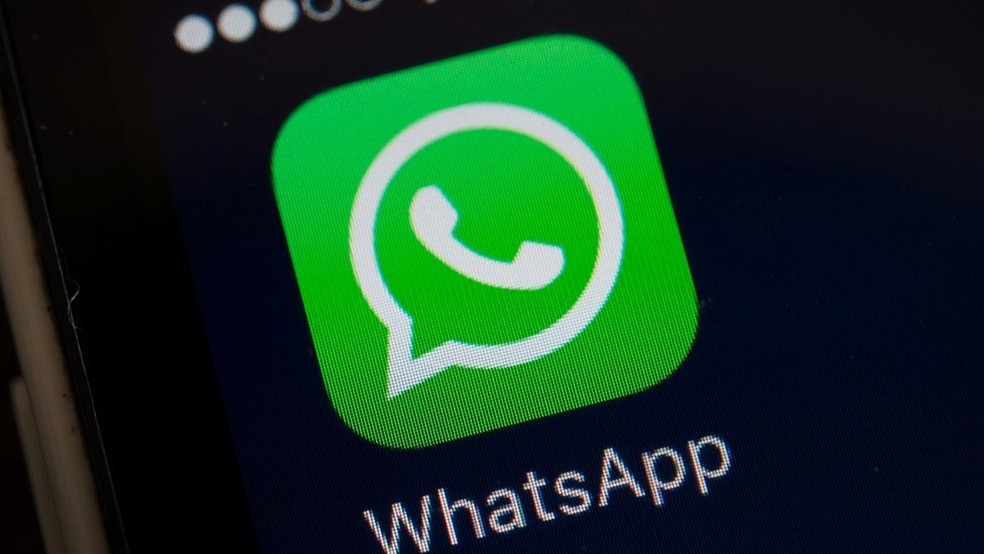 WhatsApp irá compartilhar dados dos usuários com o Facebook