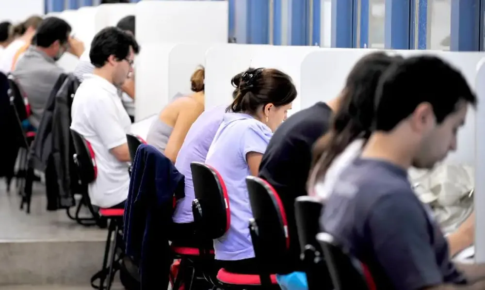 MEC prorroga até amanhã inscrições de cursinhos populares