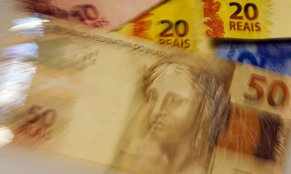 Produtor recua e soja tem preços 'parados' no país