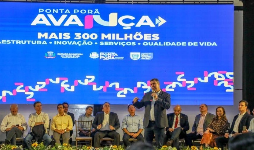 Presidente da Câmara, vereadores e prefeito mantêm audiência com governador Riedel