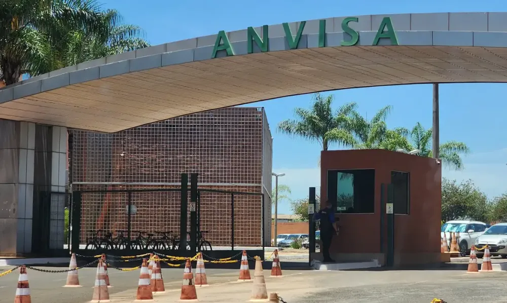 Anvisa determina apreensão de lotes de medicamentos falsificados