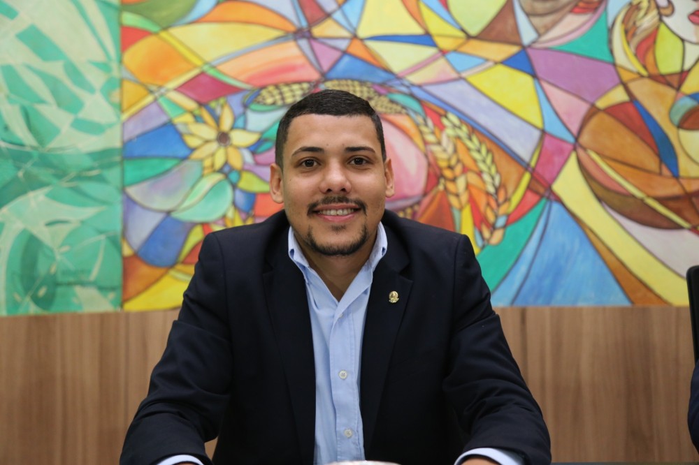 Leandro Bitencourt pede sinalização urgente no Parque Jardim das Exposições