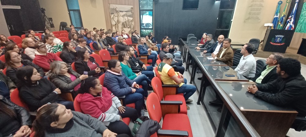 Senador Nelsinho Trad participa de reunião com agentes de saúde na Câmara de Ponta Porã