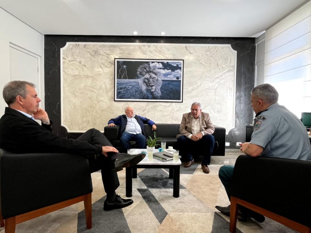 FFMS se reúne com PM e MP para alinhar laudos de segurança dos estádios