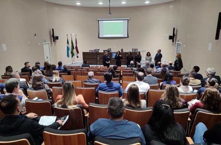 Entidades e empresários discutem inclusão de egressos do sistema prisional no mercado de trabalho