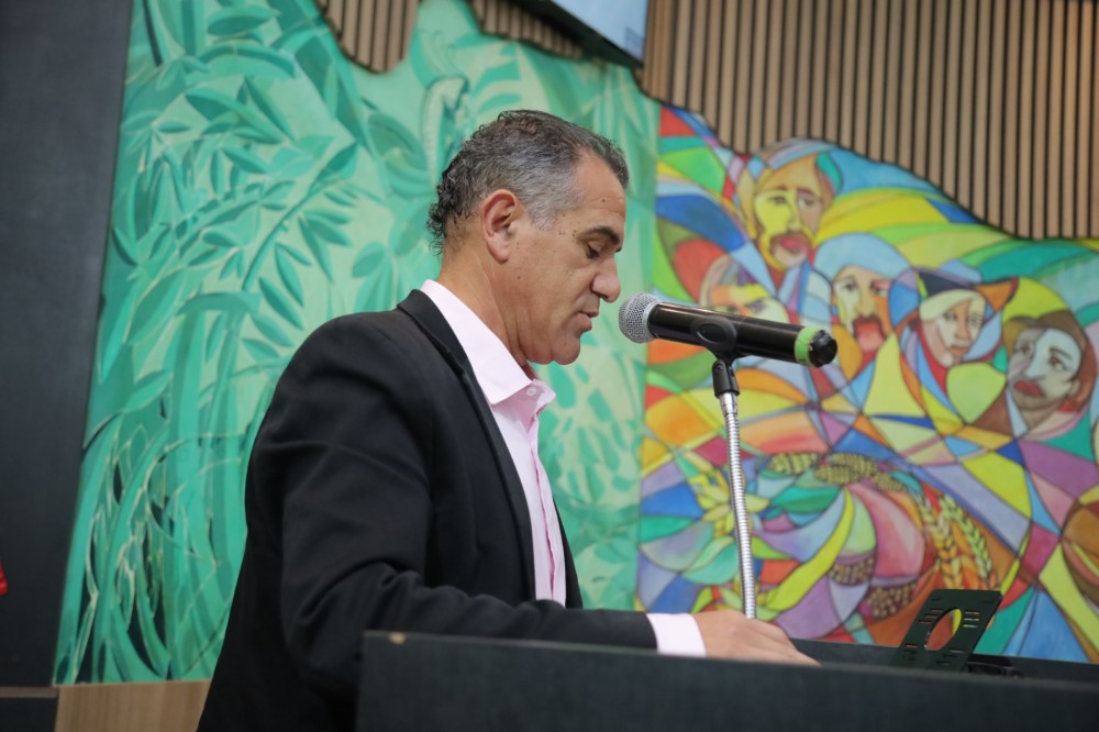 Vanderlei Avelino cobra limpeza no Guy Vilela e novo estacionamento na Vila Áurea