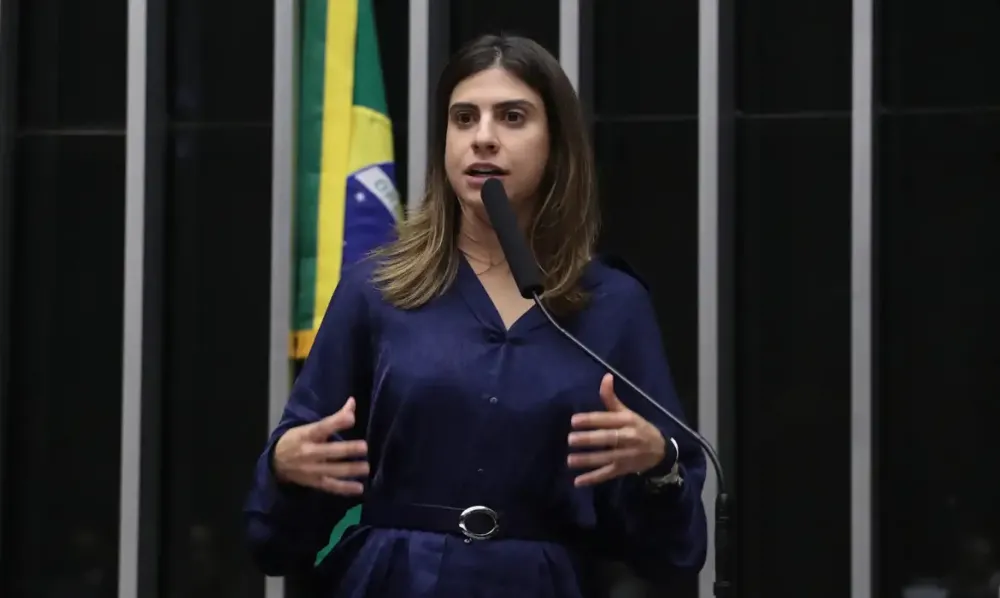 Deputada petista de MS acusada de agredir Nikolas não entra em lista de denunciados
