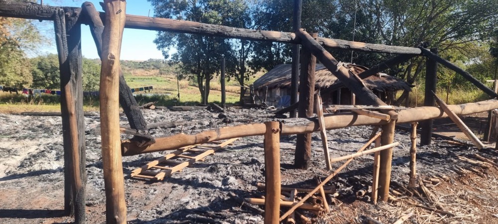 Polícia Federal investiga incêndio em casa de reza de aldeia