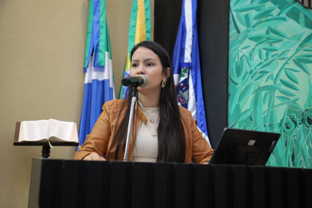 Natália Velasques propõe faixas elevadas e projeto de lote urbanizado no Nova Itamarati