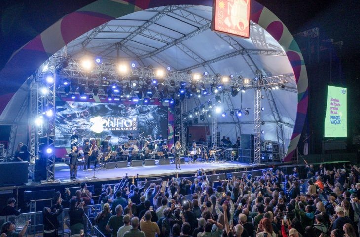Elba Ramalho e Maestro Spok transformam Festival de Inverno em show contagiante