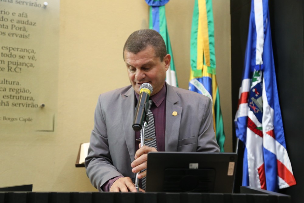 Vereador Biro Biro solicita regularização fundiária no bairro Altos da Glória