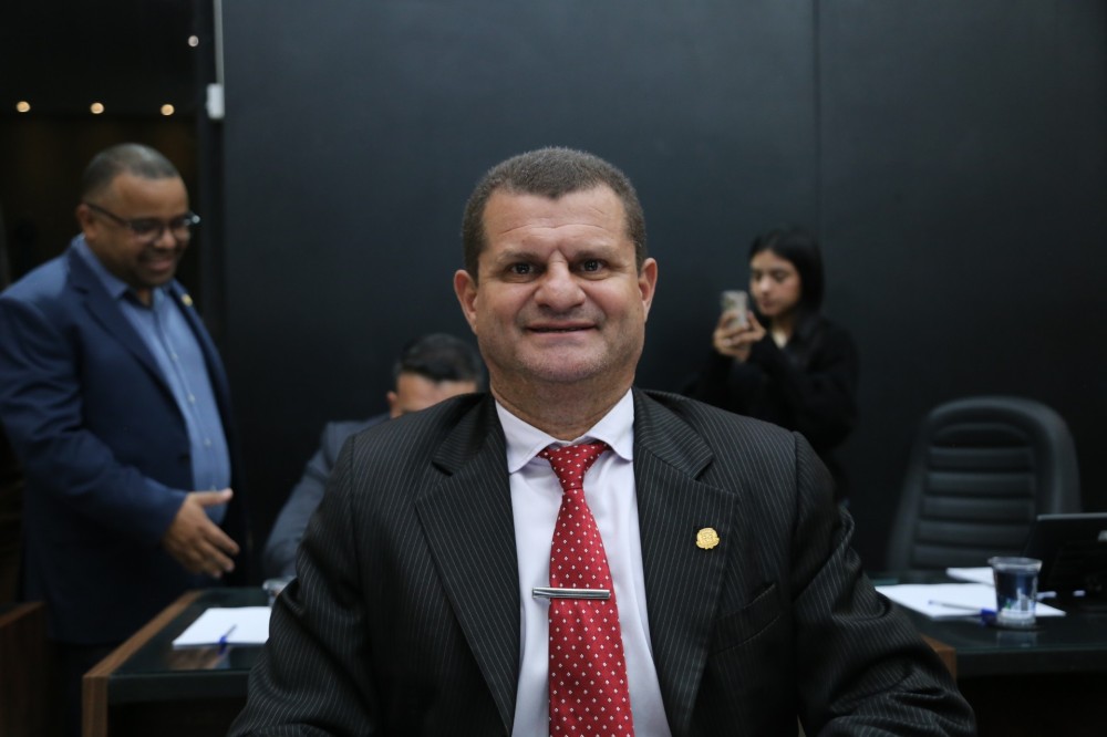 Vereador Biro Biro defende criação de área de lazer no Grande Marambaia