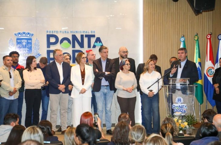 Governo de MS em Ponta Porã mobiliza obras, educação e integração regional