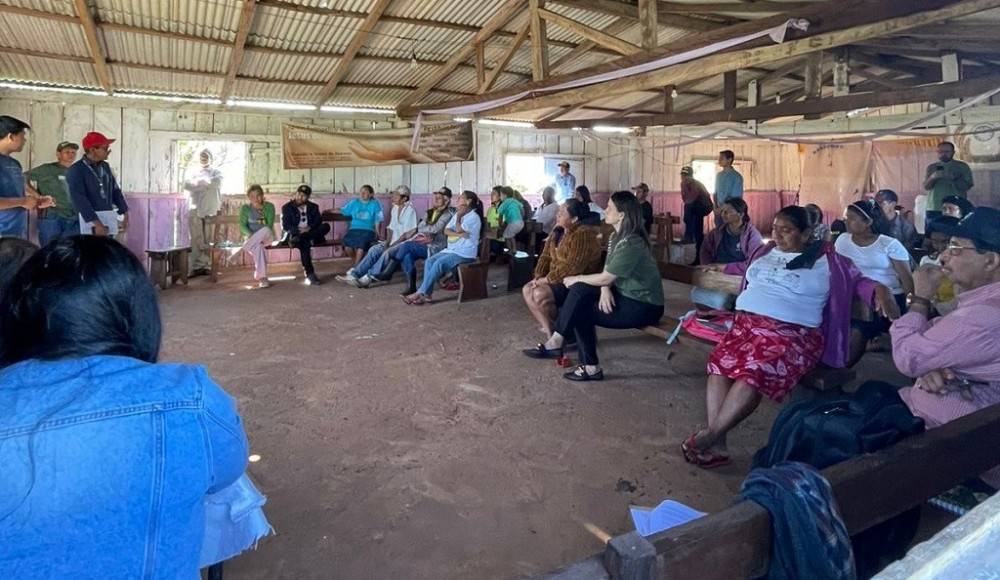 Prefeitura discute com comunidade da Aldeia Pirakuá construção de casas pelo Minha Casa Minha Vida Rural