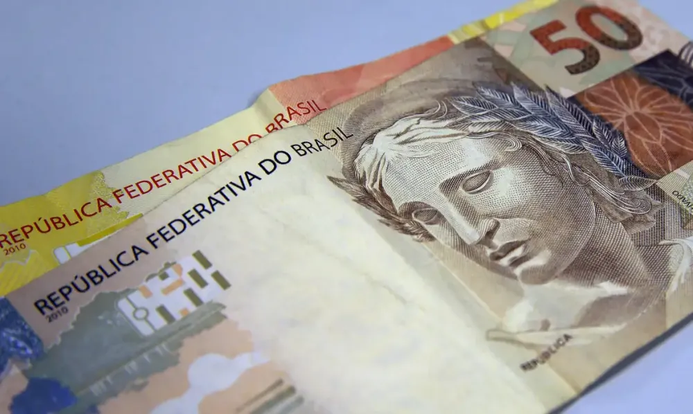 Economistas e setor produtivo veem avanços com PL da isenção de Imposto de Renda