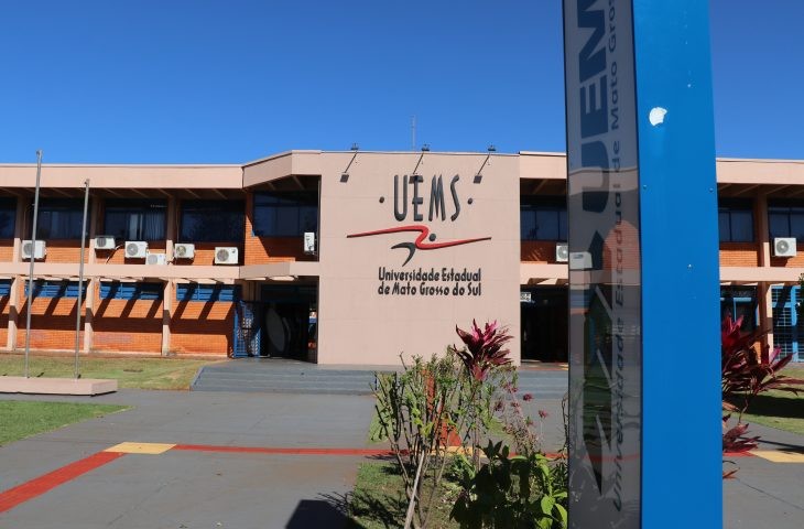 Uems abre processo de transferência externa para cursos de graduação presenciais com ingresso em 2026
