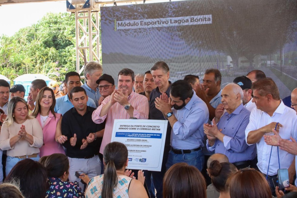 Riedel entrega de obras em Deodápolis e Glória de Dourados e reforça compromisso com os municípios