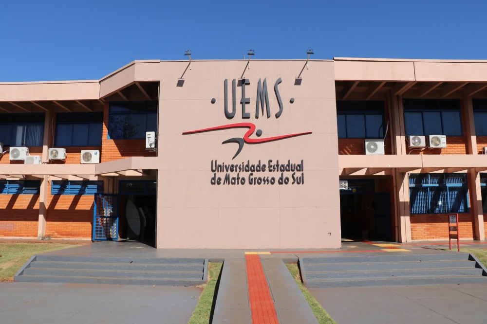 UEMS abre inscrições para transferência externa em cursos presenciais de graduação