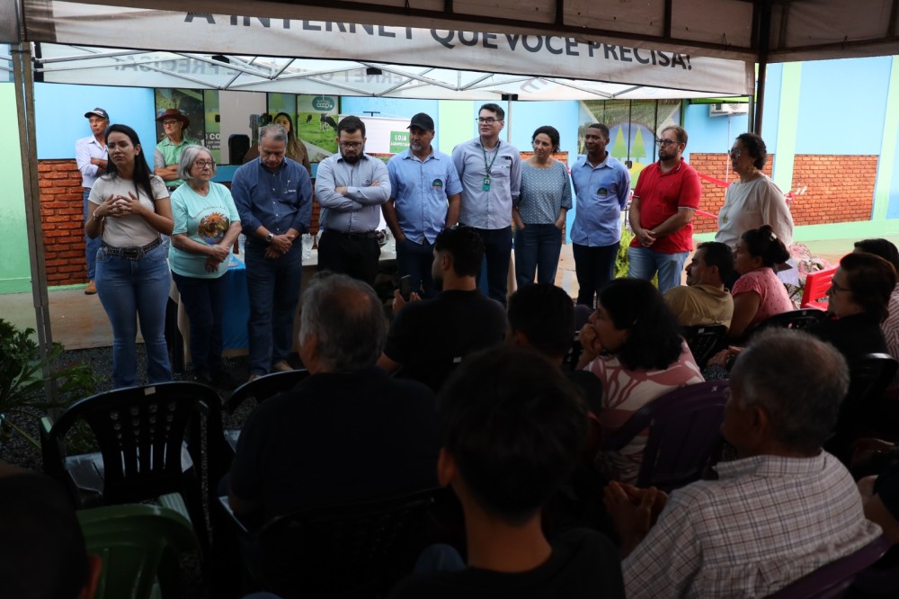 Produtores rurais do Assentamento Itamarati inauguram loja agropecuária