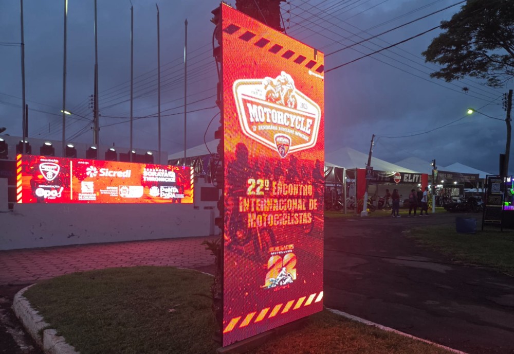 Renegados abrem a fronteira para a grande festa do motociclismo neste fim de semana