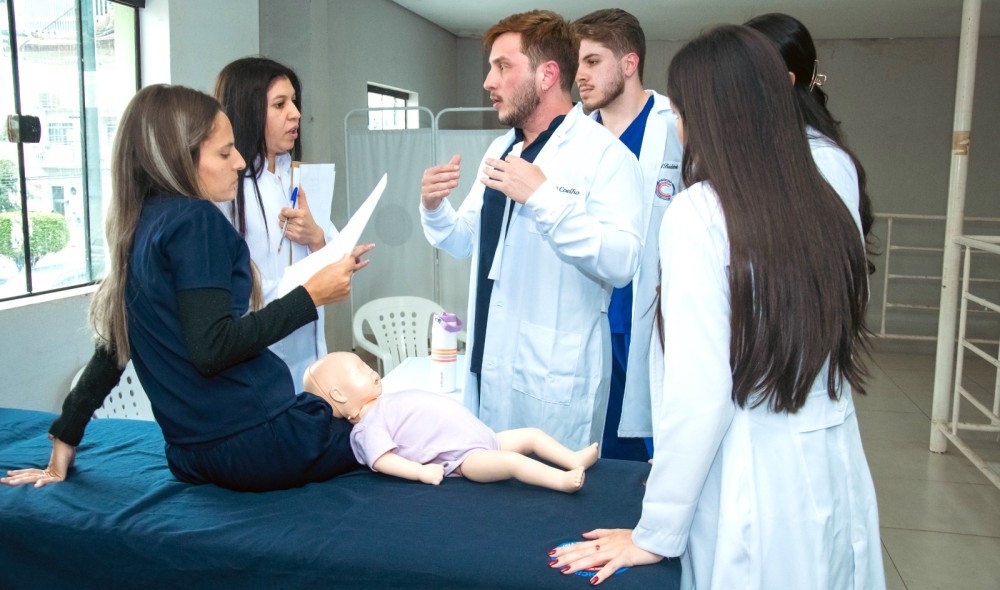 Universidade Central do Paraguai abre inscrições para o curso de Medicina no semestre de 2026.1