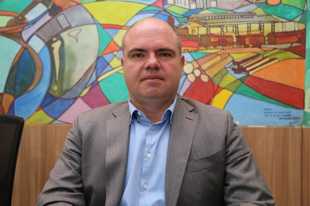 Waldecir Fernandes quer recapeamento no Universitário e manutenção da iluminação no Coimbra