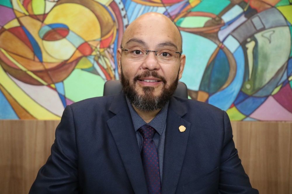 Agnaldo aponta necessidade da contratação de médico proctologista na rede municipal de saúde