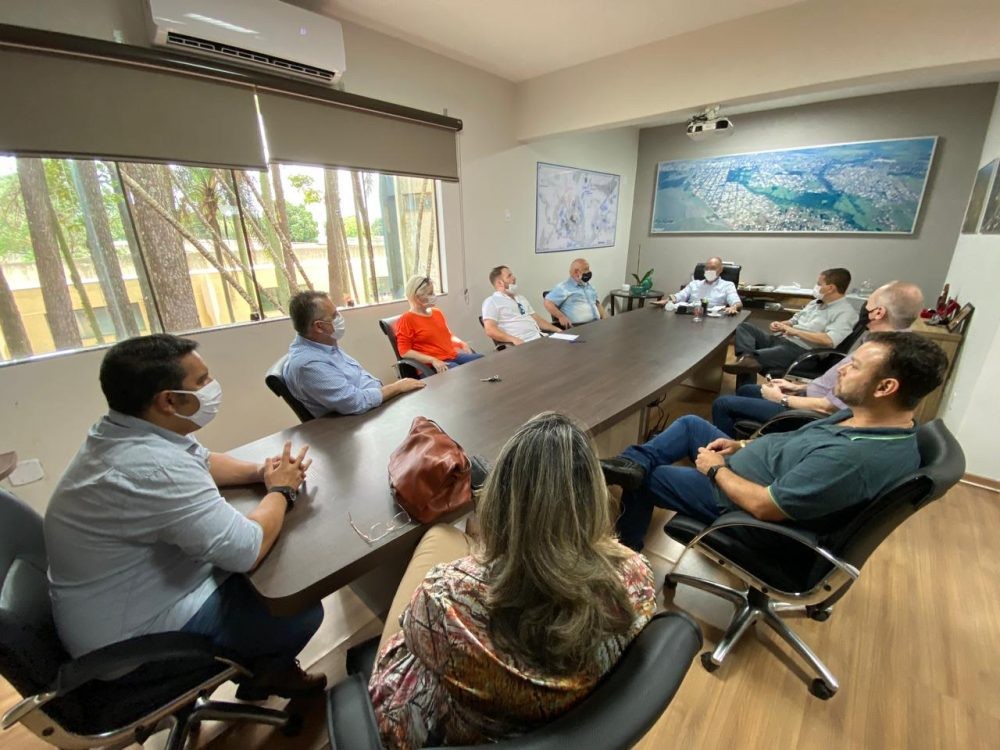 Reunião define ajustes finais para o transporte escolar em 2021