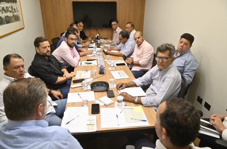Casa Civil reforça articulação com municípios e inicia planejamento estratégico para 2026