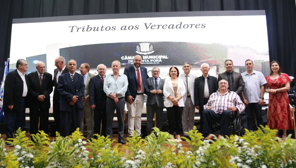 Ex-parlamentares de Ponta Porã são homenageados com sessão solene “Tributo a Vereadores”