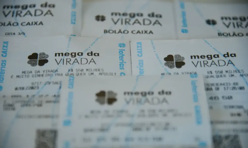 O que você faria com esse dinheiro? Prêmio da Mega da Virada chega a R$ 1 bilhão