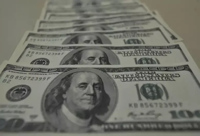 Trump usa acusação criminal como chantagem para reduzir juros, diz FED