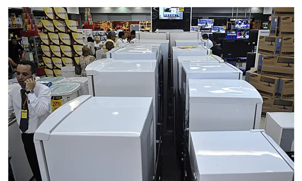 CONFIRA: Inmetro orienta uso da geladeira para reduzir consumo de energia